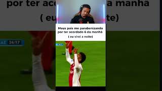 Quando os pais te parabenizam por virar a noite 😴🔥