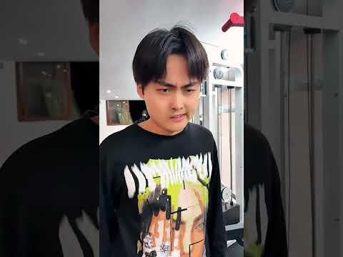 王子在健身房做了什么？