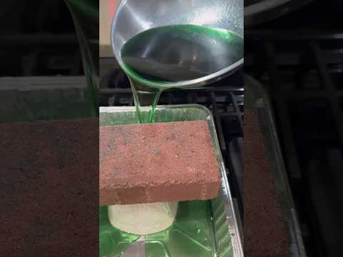 You need this for your patio! 🦟 #diy #insectrepellent #easyhomehacks