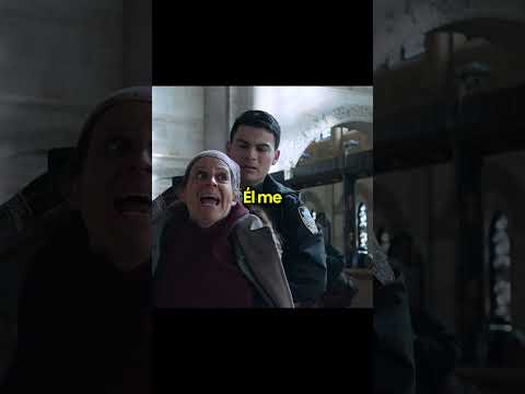 Policía no ayuda a su compañero #shorts #movies
