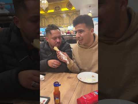 عمرك تيق فصاحبك فالماكلة #anas_zri9a #اكسبلور #زريقة #comedy
