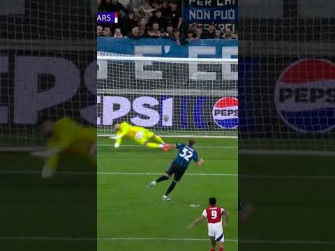 SPECTACULAR DOUBLE SAVE IN CHAMPIONS LEAGUE!