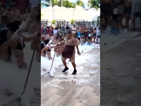 DONT WORK, DANCE #memes #viral #shortsvideo #shorts #music #housemusic #rave #techno #techhouse #fyp