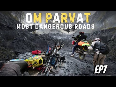 Om Parvat Pohoch Gai Finally🗻🥹 Motorcycle pe || Ridergirl Vishakha🇮🇳