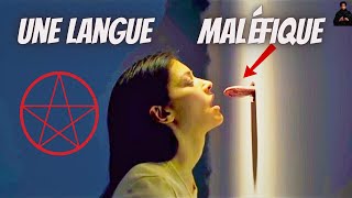 Une langue maléfique apparaît dans sa maison 😱