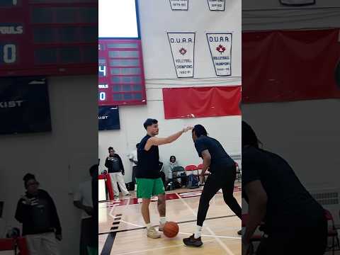 “mK dOeSn’T pLaY rEaL cOmP” 🤨🤧 #streetball #basketball