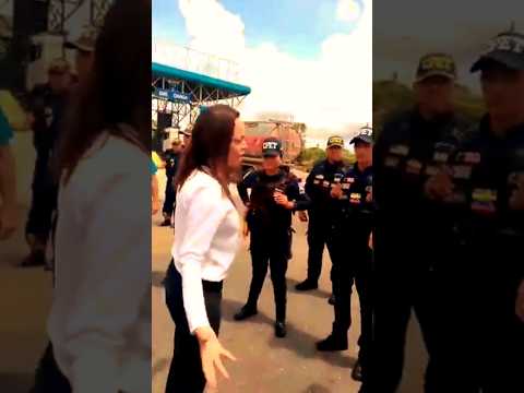 🇻🇪Policía chavista DETIENE a Maria Corina Machado
