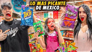 SALOMÉ probó Dulces Súper PICANTES en un Supermercado de México 😱🔥 ¡CASI LLORA!