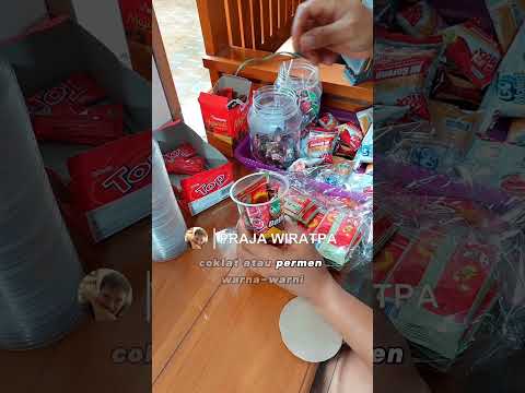 Membuat souvenir snack coklat dan jajanan dengan gelas cup plastik yang ditutup #souvenir #gelas