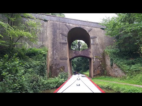 Woodseaves to Gnosall by Canal