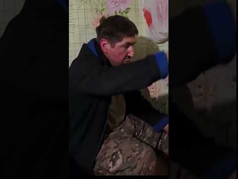 Если вам кажется что наступать по трубе это легко и безопасно, обязательно послушайте этого бойца