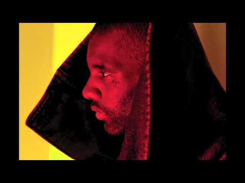 Wretch 32 ft. L Marshall - 'Traktor'