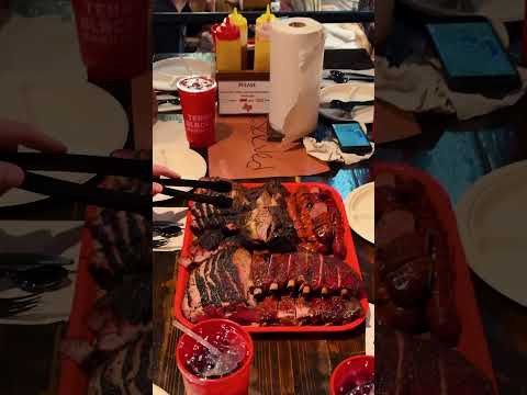 Kaskade visits Terry Black's Barbecue