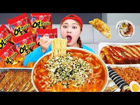 MUKBANG 하이유의 직접 만든 열라면 김치우동 분식 리얼 먹방 FIRE NOODLES SPICY TTEOKBOKKI EATING SHOW | HIU 하이유