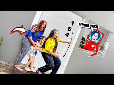 A CASSANDRA TRANCOU EU E MINHA FAMÍLIA PRA FORA DE CASA!!