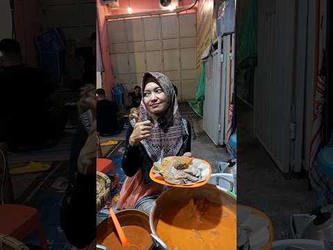 CUMA JUALAN NASI PECEL DI MALAM HARI, OMSET 5 JUTA #idejualan #viral #short #semarang #ideusaha