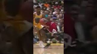 Michael Jordan fadeaway #michaeljordan #chicagobulls #nbafinals #nba #jordan23