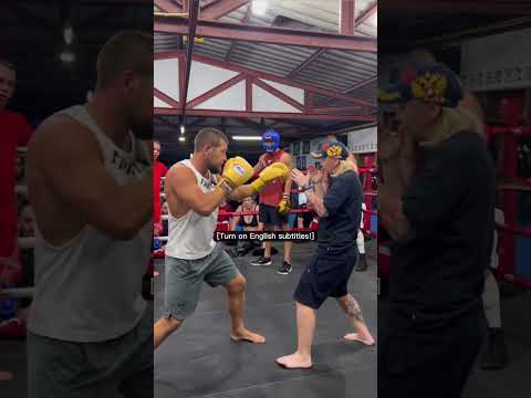 Мужик в конце в шоке😅 #kitek #boxing #китэк #mma #kickboxing