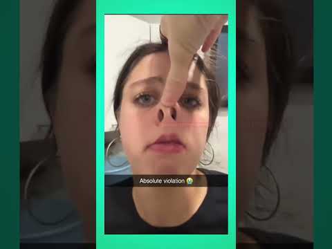 That picture of her nose and the plug is diabolical😂😂😂😂😂#memes #bestmemesinmiami #funnymemes #funny