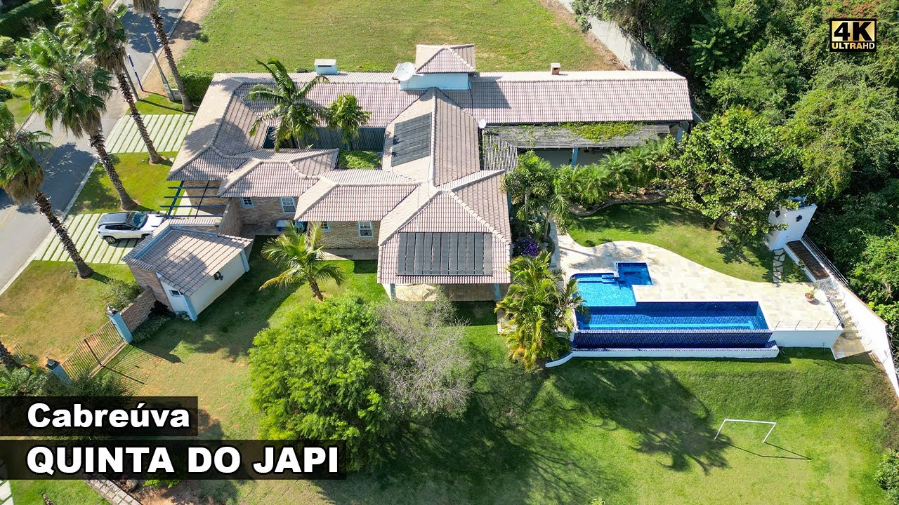 CASA de ALTO PADRÃO à VENDA no condomínio QUINTA DO JAPI em CABREÚVA/SP