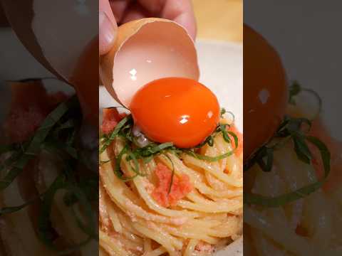 Red caviar ? spaghetti 😋