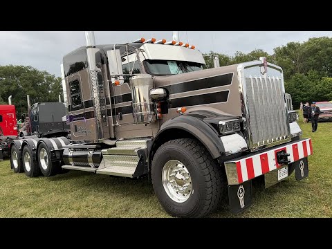 2025 Kenworth W900 Heavy Duty Truck
