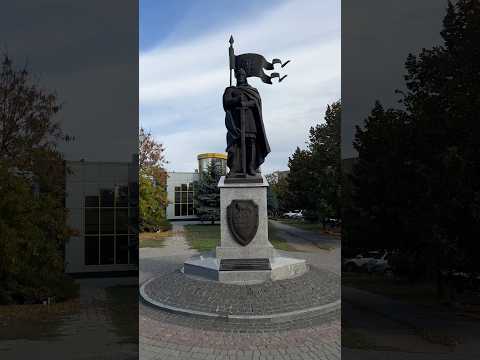 Мелитополь бывший бандеровский город. Памятник Александру Невскому 👏 #михаилволин #мелитополь
