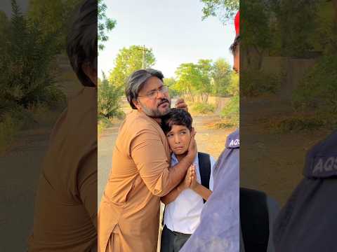 Police Waly Ko Bachy Ny Kun Mara 😰 #short #shorts #comedia #comedianboyes #Viral #funny #police
