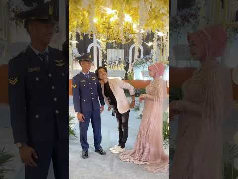 Pengantin yang serasi nih😍 #humor  #wedding  #photography