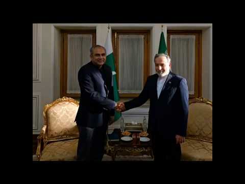 Pakistan interior minister in Tehran amid talks to reopen Hormuz