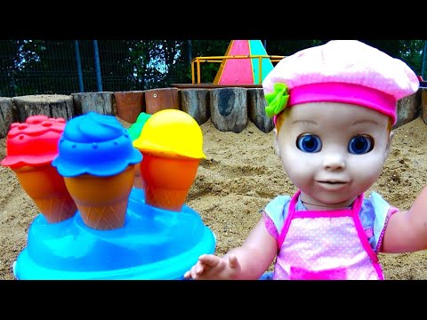 Baby Alive learning colors with colored ice cream