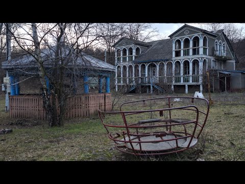 ABANDONED SUMMER-CAMP MANSION FOUND DEEP IN THE WOODS!