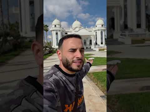 فيسبوكي حر يدخل على خط قضية هدم القصر لي في بسكورة || علاش خلوه يكمل البني عاد هدموه 🤔