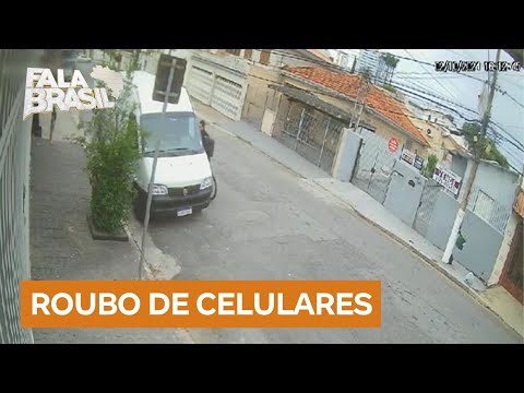 Entregadores são vítimas de roubo de celular