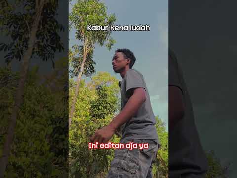 ludahin ularnya biar ga nakal