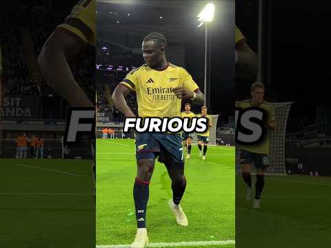 Why did Saka <strong>get</strong> <strong>so</strong> furious that he pointed at his Premier League badge.😳🥶
