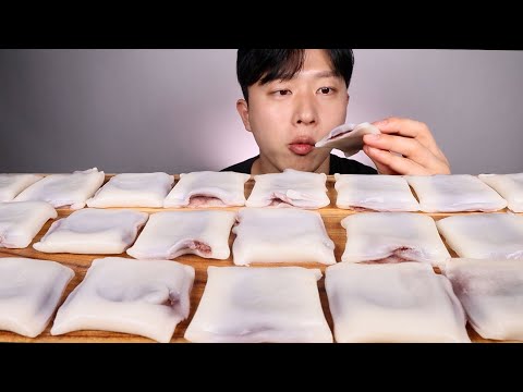 앙꼬절편..? 귀엽네요 떡 먹방 ASMR MUKBANG Red beans Rice cake Eating show