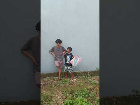 si bocil adu domba Perkara layangan