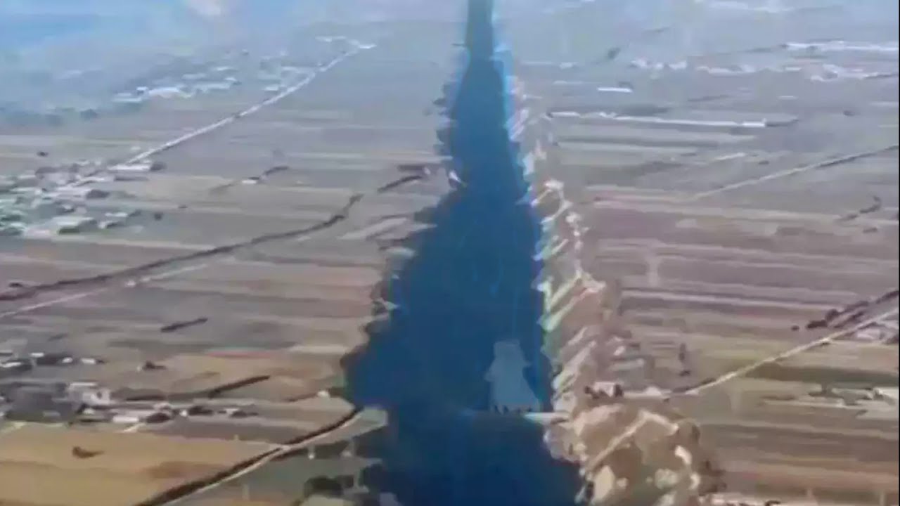 15 WIDEST CRACKS in the Earth