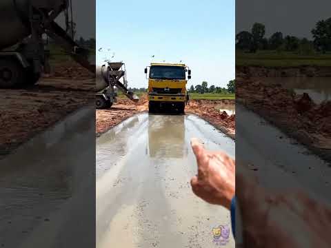 Anomalous Vehicle, Dump Truck Loaded with Concrete Cement Mixer Falls into the Water #viralvideo ...