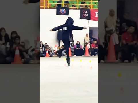 Classic slalom #hijabstyle #sepaturoda #inlinefreestyle