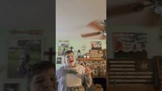 hi