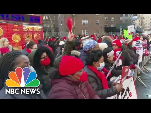 What caused 7,000 nurses from two NYC hospitals to walk off the job