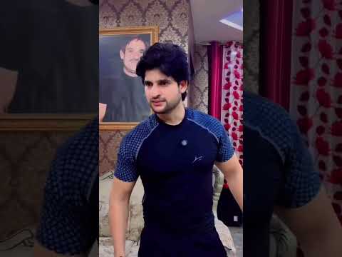 Photo wali ki galti ha ๐
#youtubeshorts #comedy #funny #anireet #anishsain #๐๐