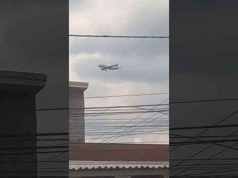 landing super air jet pk-SAE mendarat di jambi
