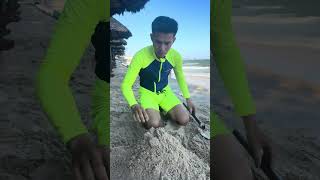 SH - Câu chuyện rùng rợn ở bãi biển || Scary story at the beach 😱 #shorts