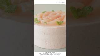 빛나는 글로우 복숭아 케이크🍑 This Cake Shines! Glow Peach Cake #Shorts #Baking
