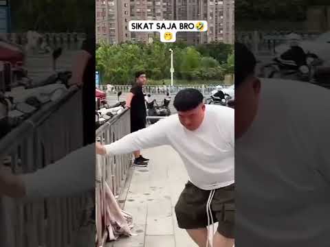 Si Abang Bisa aja🤣🤣🤣#shortsvideo #lucu #shortsviral #shorts #shortfeed @Agustinaorgbiasa