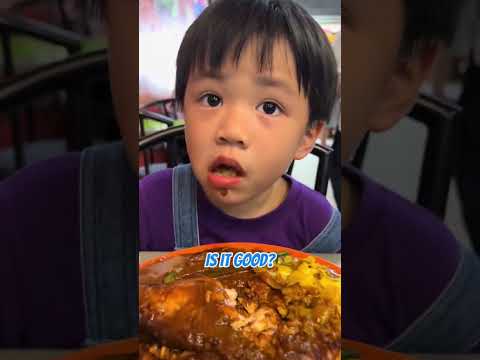 Bro tries bendi nasi kandar
