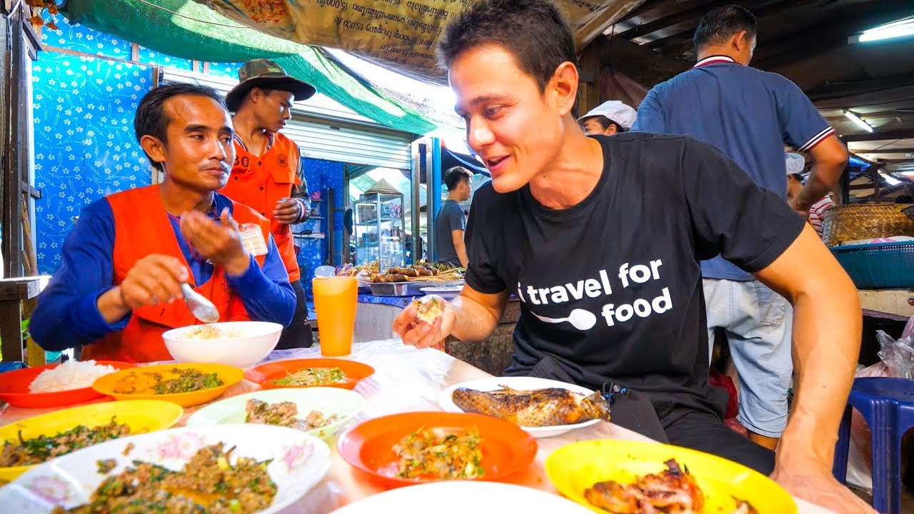 Lao Street Food - GIANT STICKY RICE Feast and Stuffed Chili Fish in Vientiane, Laos